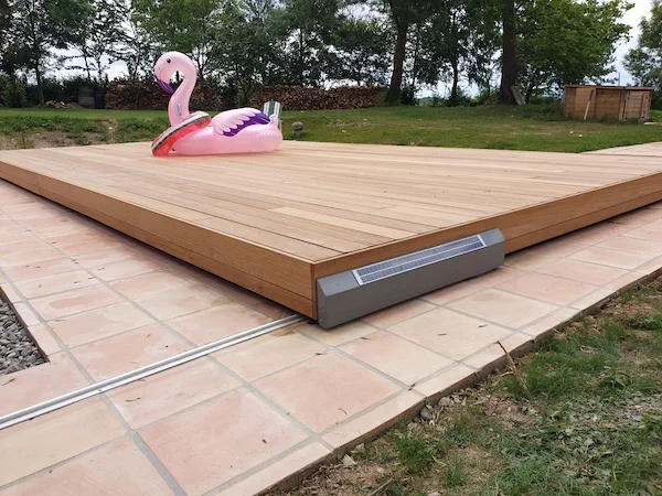 Terrasse mobile motorisée sur rail