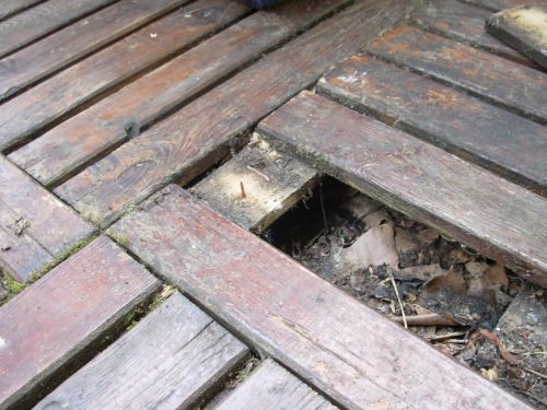 Remplacer mes caillebotis pouris