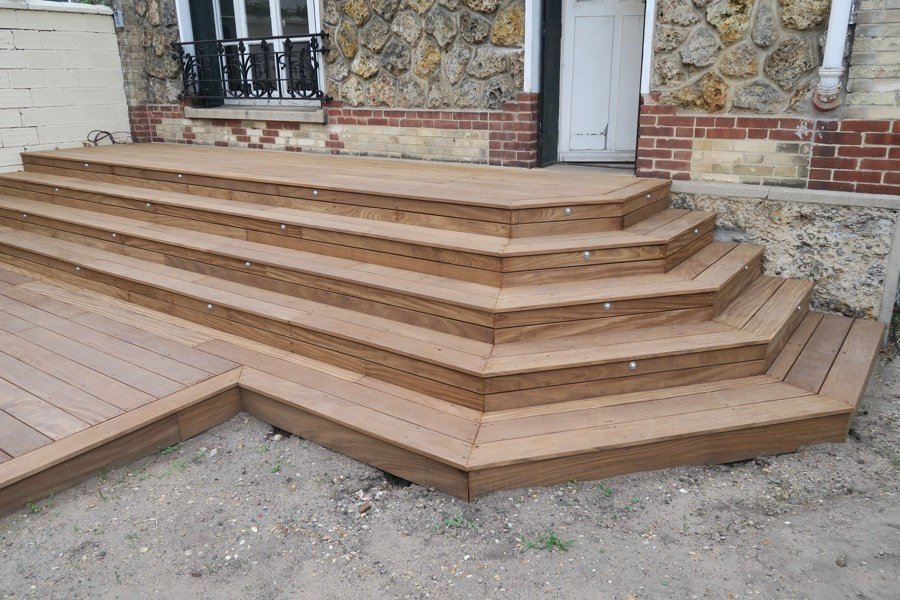 Escaliers en Afrormosia