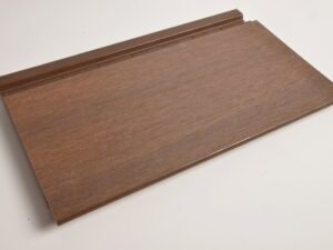 Lame de bardage en kebony Couleur Ipe