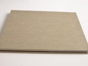 Lame de terrasse bois composite rainurée XtraWood "très large" (21x400cm). Couleur Antique